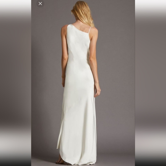 Halston Asymmetric White Gown - Picture 6 of 14